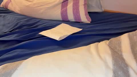 Brujo 4 online show from 12-17-24, 02:55