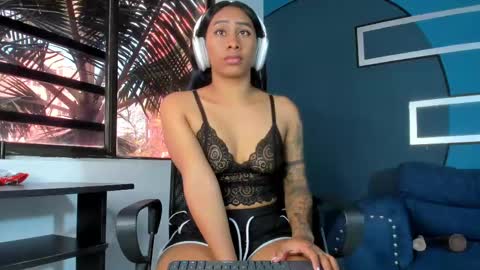 Snapshot of brunettesexyy0 chatting on 03-02-25, 09:22 brunette online show from 03-02-25, 09:22
