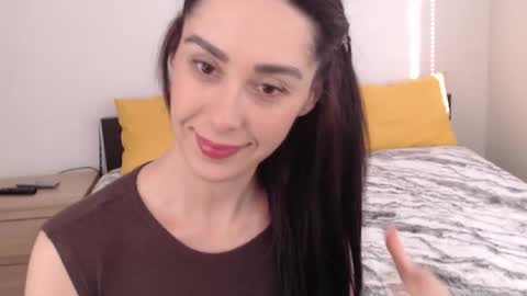 Snapshot of brunettgirl_ chatting on 02-04-26, 07:03 Ellis online show from 02-04-26, 07:03