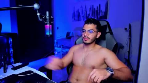 Snapshot of bruno_diaz31 chatting on 12-05-25, 06:33 Bruno online show from 12-05-25, 06:33