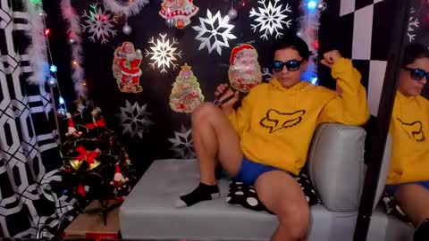 Join my fan club here 150 tokens a month online show from 12-29-24, 08:26