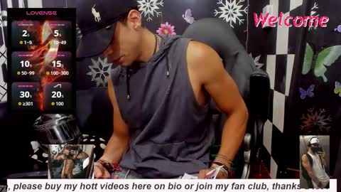Join my fan club here 150 tokens a month online show from 10-19-25, 05:13