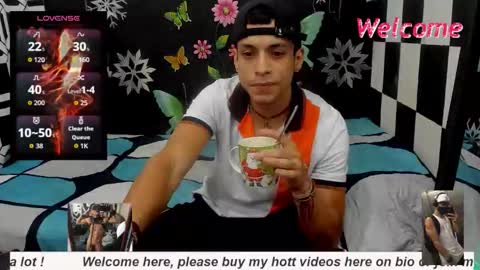 Join my fan club here 150 tokens a month online show from 10-20-25, 10:43