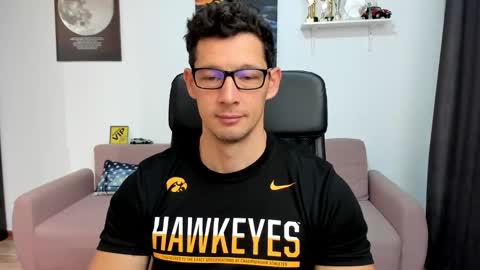 Brutus K online show from 11-16-25, 08:31