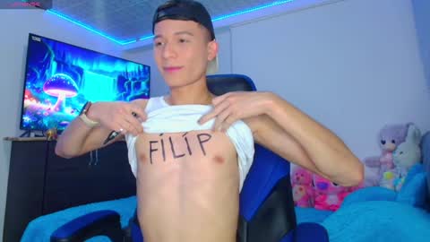 BRYAM INDEPENDENT MODEL online show from 01-20-25, 01:28