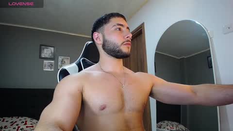 Snapshot of bryan_oficials chatting on 12-20-24, 03:03 bryan_oficials online show from 12-20-24, 03:03