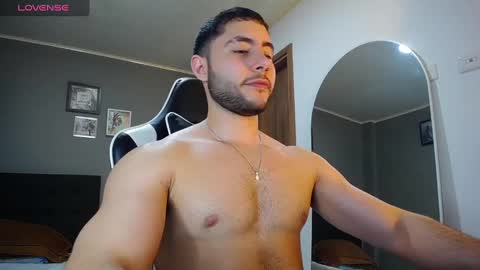 Snapshot of bryan_oficials chatting on 01-09-25, 01:29 bryan_oficials online show from 01-09-25, 01:29