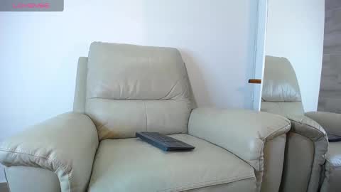 Snapshot of bryan_oficials chatting on 02-01-25, 05:28 bryan_oficials online show from 02-01-25, 05:28