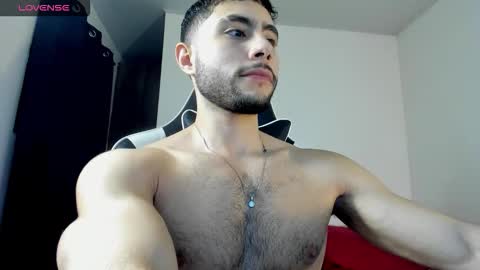 Snapshot of bryan_oficials chatting on 12-16-25, 06:51 bryan_oficials online show from 12-16-25, 06:51