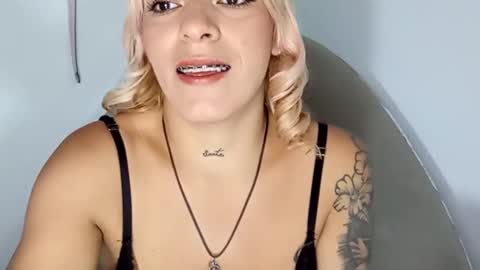 bryanny760719 online show from 10-09-25, 02:37