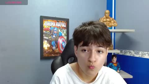 Snapshot of bryce_evans chatting on 01-21-25, 10:08 B R Y C E  online show from 01-21-25, 10:08