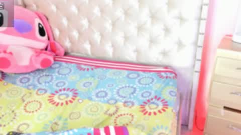 Carly     online show from 12-12-24, 04:53