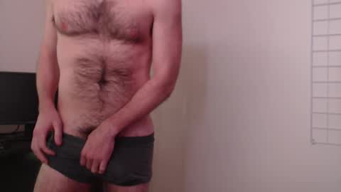 Snapshot of bt5002 chatting on 02-21-25, 07:32 BT online show from 02-21-25, 07:32