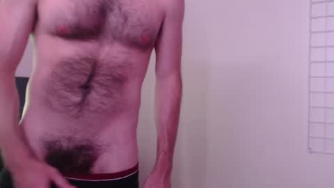 Snapshot of bt5002 chatting on 09-22-25, 06:21 BT online show from 09-22-25, 06:21