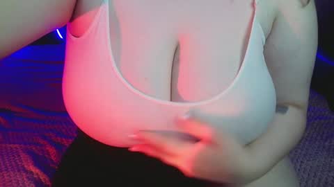 Snapshot of bubble_bambam chatting on 12-04-24, 05:44 Nancy 3 online show from 12-04-24, 05:44