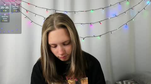 Snapshot of bubblebbb chatting on 01-18-25, 04:04 Sabrina  online show from 01-18-25, 04:04