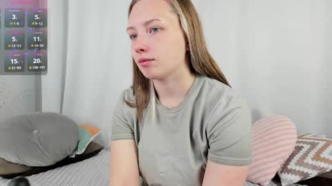 Snapshot of bubblebbb chatting on 02-04-25, 04:15 Sabrina  online show from 02-04-25, 04:15