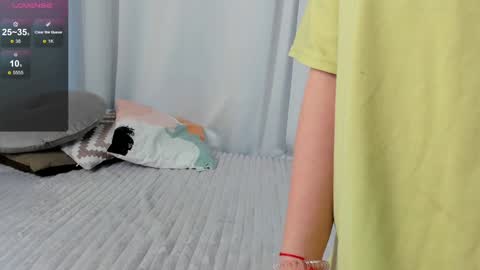 Snapshot of bubblebbb chatting on 02-06-25, 04:10 Sabrina  online show from 02-06-25, 04:10