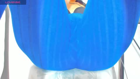 Snapshot of bubblebum4you chatting on 01-12-25, 02:19 bubblebum4you online show from 01-12-25, 02:19