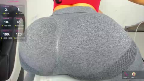 Snapshot of bubblebum4you chatting on 02-10-25, 06:03 bubblebum4you online show from 02-10-25, 06:03