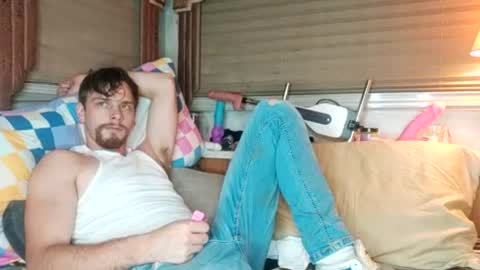 Snapshot of bubblebutt417 chatting on 06-28-26, 01:44 Max candi online show from 06-28-26, 01:44