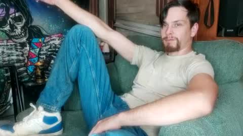 Snapshot of bubblebutt417 chatting on 06-29-26, 04:30 Max candi online show from 06-29-26, 04:30