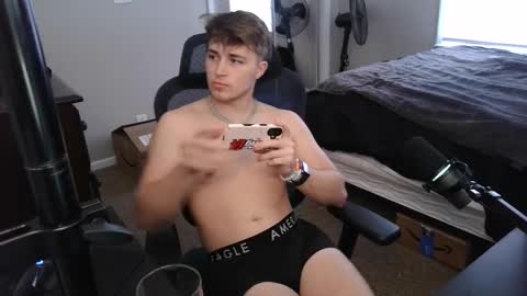 Snapshot of bubblebuttbdn chatting on 10-10-25, 08:08 BubblebuttBdn online show from 10-10-25, 08:08