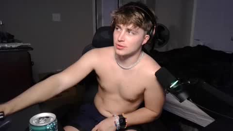 Snapshot of bubblebuttbdn chatting on 10-23-25, 02:44 BubblebuttBdn online show from 10-23-25, 02:44