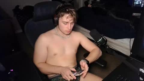 Snapshot of bubblebuttbdn chatting on 11-12-25, 05:19 BubblebuttBdn online show from 11-12-25, 05:19