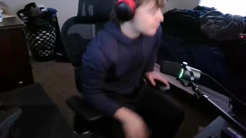 Snapshot of bubblebuttbdn chatting on 11-19-25, 10:32 BubblebuttBdn online show from 11-19-25, 10:32