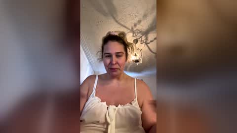 Snapshot of bubblya chatting on 02-09-26, 05:17 bubblya online show from 02-09-26, 05:17