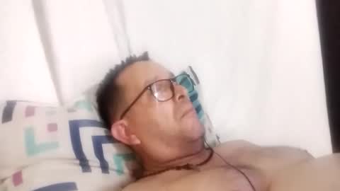 buchs32 online show from 10-18-25, 05:21