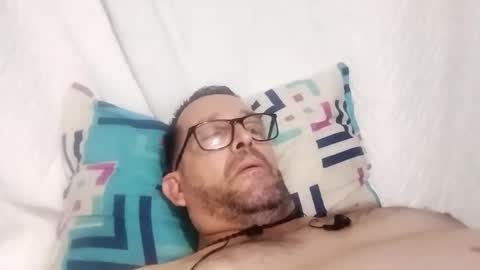 buchs32 online show from 10-27-25, 03:32