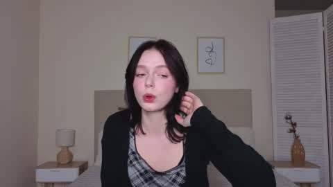 Snapshot of bucks_bunnyy chatting on 01-11-26, 06:40 Leona online show from 01-11-26, 06:40