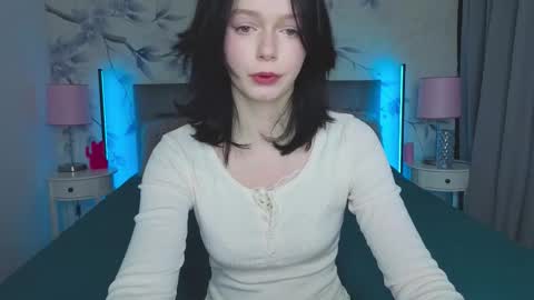 Snapshot of bucks_bunnyy chatting on 02-03-26, 10:15 Leona online show from 02-03-26, 10:15