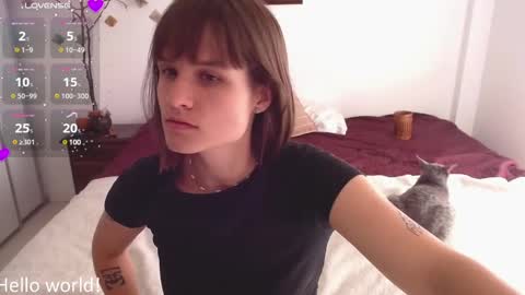 Snapshot of buckwheat_queen chatting on 01-26-25, 06:37 Mira online show from 01-26-25, 06:37