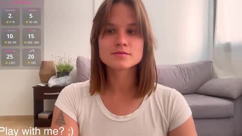 Snapshot of buckwheat_queen chatting on 10-25-25, 05:08 Mira online show from 10-25-25, 05:08