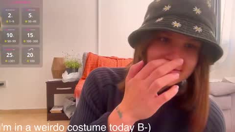 Snapshot of buckwheat_queen chatting on 10-31-25, 05:03 Mira online show from 10-31-25, 05:03