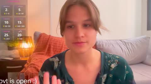 Snapshot of buckwheat_queen chatting on 11-01-25, 05:37 Mira online show from 11-01-25, 05:37