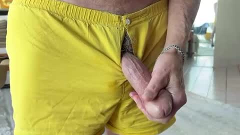 Snapshot of bucky5819 chatting on 09-21-25, 09:16 bucky58 online show from 09-21-25, 09:16