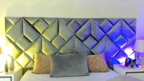 Buda y Cataleya online show from 12-17-25, 11:05