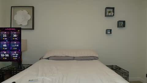 Snapshot of buitifulblonde chatting on 01-08-26, 10:56 buitifulblonde online show from 01-08-26, 10:56