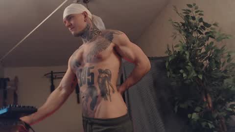 Snapshot of bulatov_x chatting on 02-12-25, 02:14 Dmitriy  online show from 02-12-25, 02:14