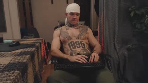 Snapshot of bulatov_x chatting on 02-14-25, 10:14 Dmitriy  online show from 02-14-25, 10:14