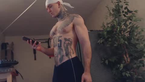 Snapshot of bulatov_x chatting on 02-19-25, 06:44 Dmitriy  online show from 02-19-25, 06:44