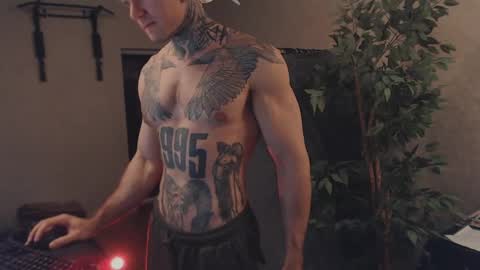 Snapshot of bulatov_x chatting on 02-24-25, 10:25 Dmitriy  online show from 02-24-25, 10:25