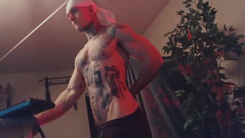 Snapshot of bulatov_x chatting on 03-08-25, 03:50 Dmitriy  online show from 03-08-25, 03:50