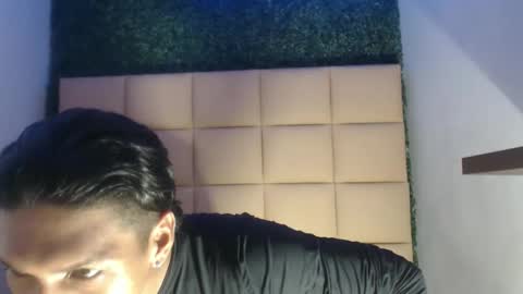 bull_cam online show from 09-21-25, 07:15