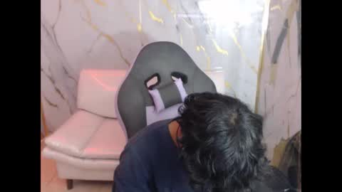 bull_cam online show from 10-05-25, 07:56