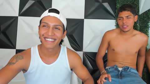 bull_cam online show from 11-18-25, 06:12